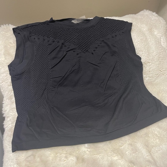 VAVAV women’s tops - Picture 2 of 5